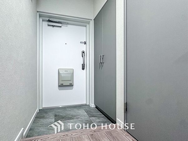 玄関を拡大表示