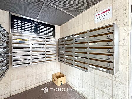 取り出しやすい郵便受け。