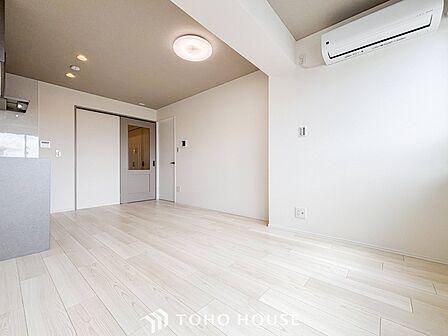 一日の疲れをいやしてくれる主寝室。自分時間を快適に過ごすプライベートルーム。