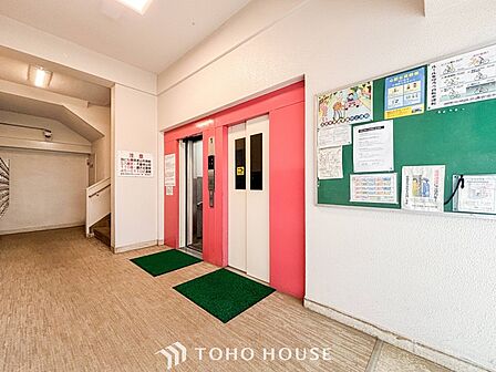 明るく開放感あるロビーは日常のオン・オフを切り替えてくれる大切な空間です。