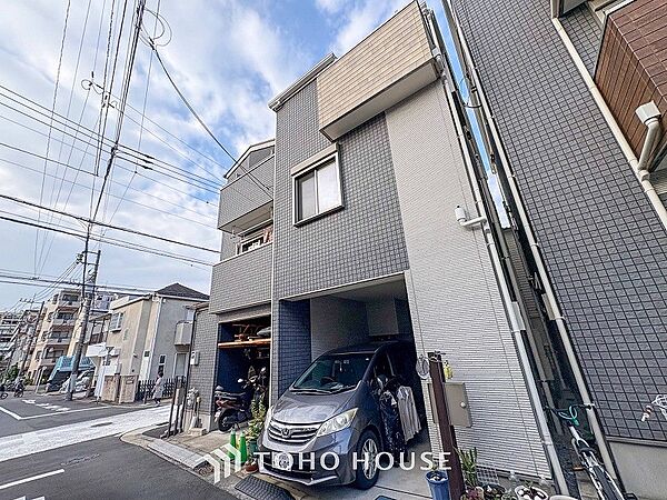 玄関を拡大表示