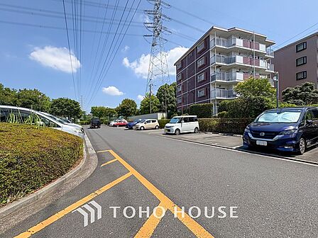 敷地内に駐車スペースがあると、日々の暮らしのをスムーズに運ぶ事が出来ます。
