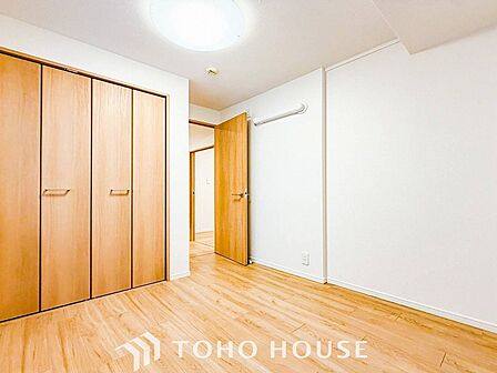 環境の良い場所にセンス良く暮らしたい、こだわりの室内には至福のシーンが繰り広げられます。