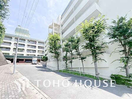 時間のゆとりと空間、爽やかな陽光がもたらす光と風を贅沢なまでに感じる暮らしが始まります。
