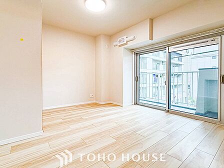 家族一人ひとりの大切なプライベート空間。感性で個性的に飾って頂けるようシンプルに仕上げてあります。
