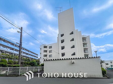 忙しく過ぎゆく日常を置き去るほど、ゆったりした時間が流れる住環境。