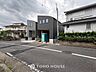 外観：閑静な住宅街の一角、ひと時のくつろぎが生まれ、ゆっくりと愛着が育まれていきます。