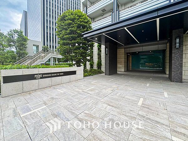 エントランスを拡大表示