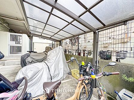 敷地内の駐輪場スペースです。