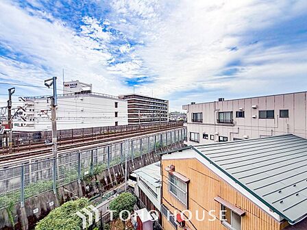 空に手が届きそうなほど視界が開けて開放感があります。
