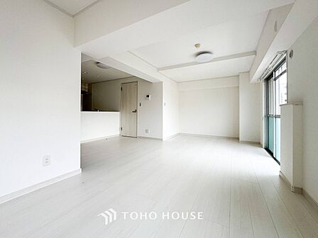 ご家族やお客様との時間など、多くの時を刻む空間。何気なく過ぎる時でさえも上質なひと時に。