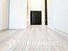 室内：環境の良い場所にセンス良く暮らしたい、こだわりの室内には至福のシーンが繰り広げられます。