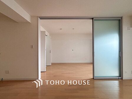 ご家族やお客様との時間など、多くの時を刻む空間。何気なく過ぎる時でさえも上質なひと時に。