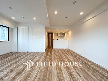 ここにはみんなが集い、食事と楽しい会話が始まるスペース。