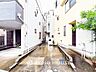 外観：住む人を映し出す洗練された佇まいは、いつまでも輝き続けながらいつしか街の風景に溶け込んでいきます。