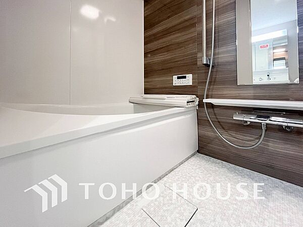 浴室を拡大表示