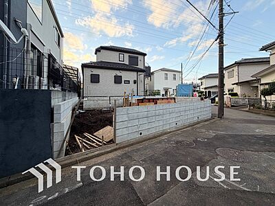 外観:閑静な住宅街の一角、ひと時のくつろぎが生まれ、ゆっくりと愛着が育まれていきます。 外観:閑静な住宅街の一角、ひと時のくつろぎが生まれ、ゆっくりと愛着が育まれていきます。