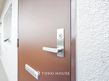 外出時も安心、玄関鍵。