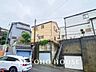 外観：通風・採光にも優れ、心地よい光と風が溢れています。