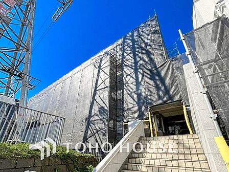 時間のゆとりと空間、爽やかな陽光がもたらす光と風を贅沢なまでに感じる暮らしが始まります。