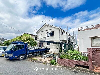 外観:時間のゆとりと空間、爽やかな陽光がもたらす光と風を贅沢なまでに感じる暮らしが始まります。 外観:時間のゆとりと空間、爽やかな陽光がもたらす光と風を贅沢なまでに感じる暮らしが始まります。