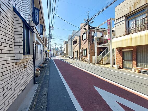 前面道路（南側...