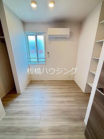 寝室