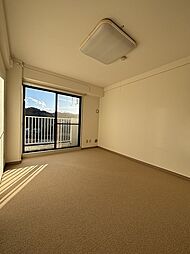 ダイアパレスリバーサイド八幡 5階1Kのリビング/ダイニング