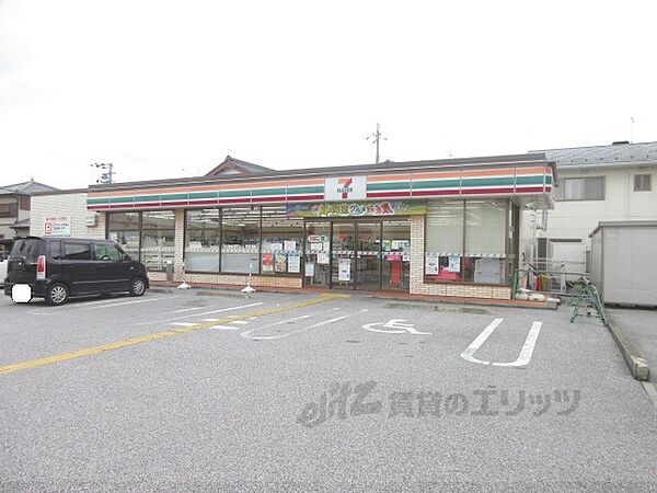 画像24:セブンイレブン　彦根平田小学校前店まで450メートル
