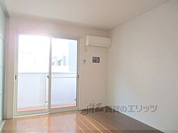 JR草津線 手原駅 徒歩8分の賃貸アパート 2階1LDKのリビング/ダイニング