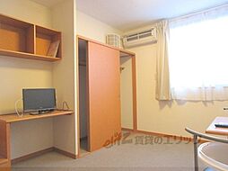 レオパレスヴァン 202 2階1Kのリビング/ダイニング