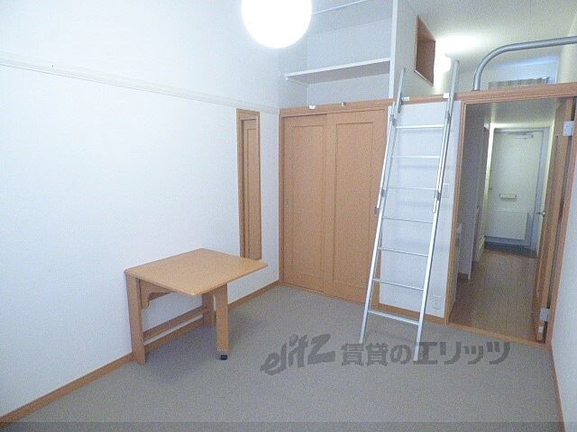 寝室