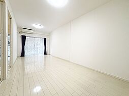 市ヶ尾コーポ 1SLDKのリビング/ダイニング