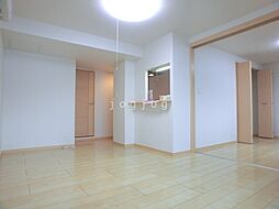 アクティーボアルバ 402 4階1LDKのリビング/ダイニング