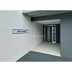 12 / 18