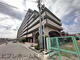 大阪府堺市西区上野芝町3丁（賃貸マンション3LDK・8階・68.75㎡） その1