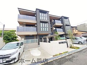 大阪府堺市西区鳳西町1丁（賃貸マンション2LDK・1階・64.35㎡） その1