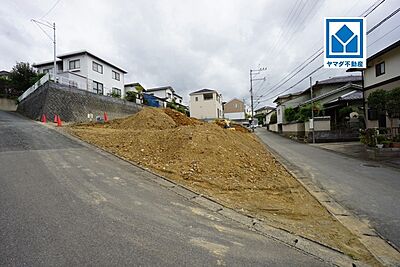 外観:現地(2026年9月7日)撮影。舞松原駅徒歩5分、都心へのアクセス良好。スーパーやコンビニなども近く周辺環境充実。快適でゆとりのある生活空間で新生活を始めましょう^^ 外観:現地(2026年9月7日)撮影。舞松原駅徒歩5分、都心へのアクセス良好。スーパーやコンビニなども近く周辺環境充実。快適でゆとりのある生活空間で新生活を始めましょう^^