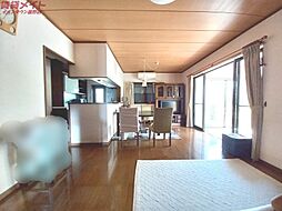 田口新田戸建てKHSD 1階3LDKのリビング/ダイニング