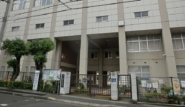 画像17:神戸市立烏帽子中学校