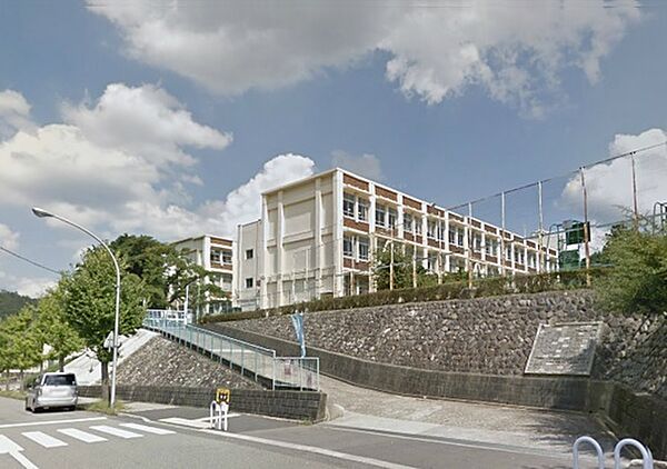 画像6:神戸市立唐櫃小学校
