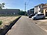 外観：前面道路含む現地写真