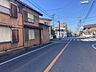 外観：前面道路含む現地写真