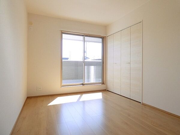 detached 栃木県小山市美しが丘3丁目

地図を見る