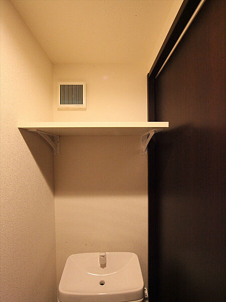 画像27:トイレ★収納スペース　モデルルーム