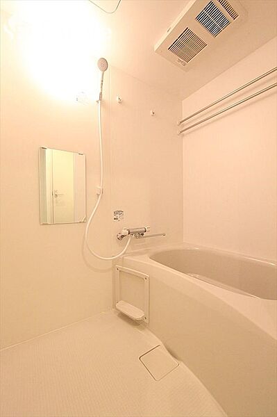 画像6:浴室乾燥機付★バスルーム