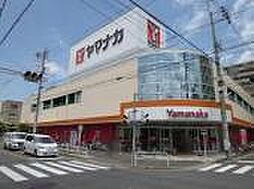 ヤマナカ 松原店（825m）