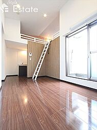 Luck 105 1階ワンルームのリビング/ダイニング