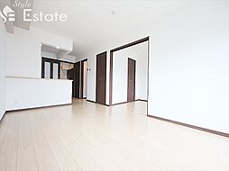 Atmen N 2階1LDKのリビング/ダイニング