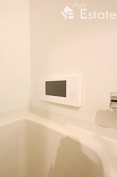 画像22:浴室TV